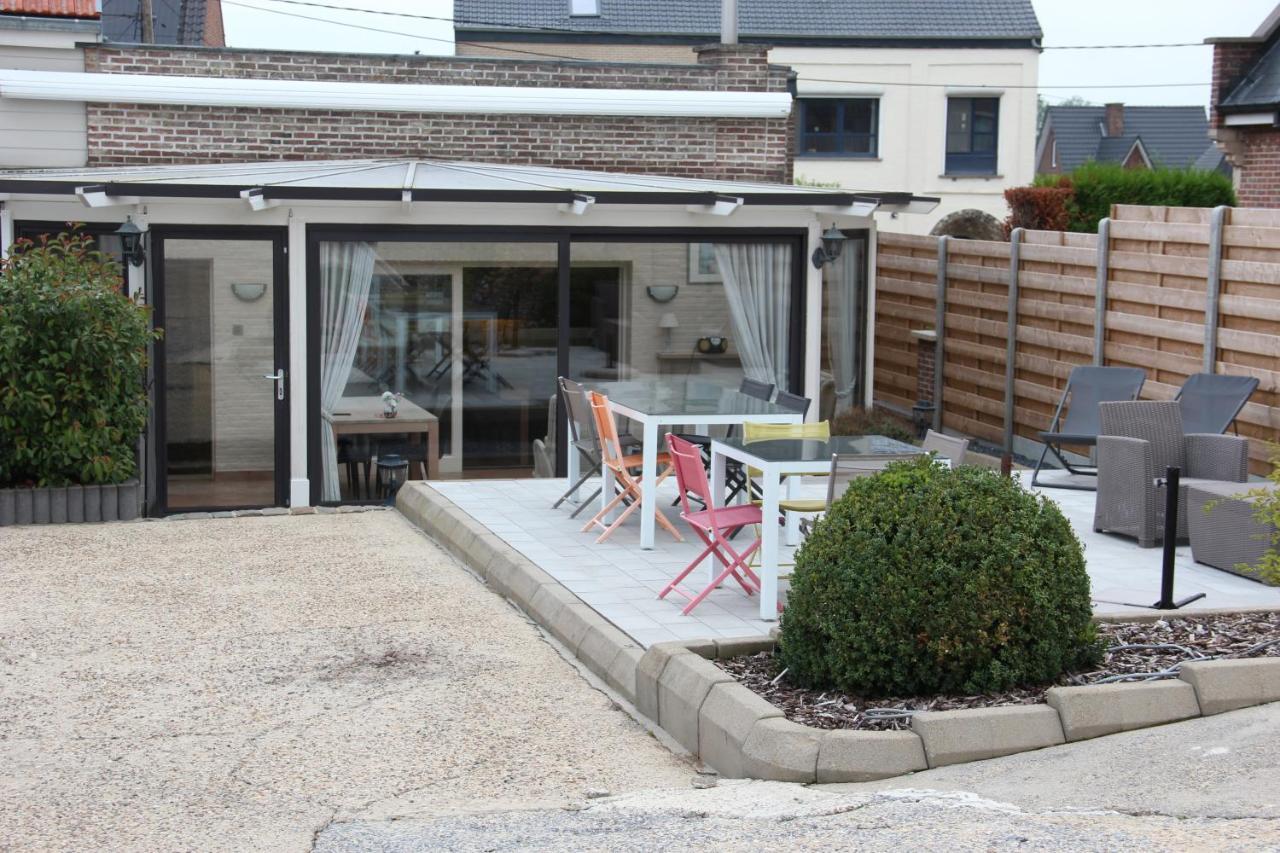 B&B Tiskeshof 티넨 외부 사진